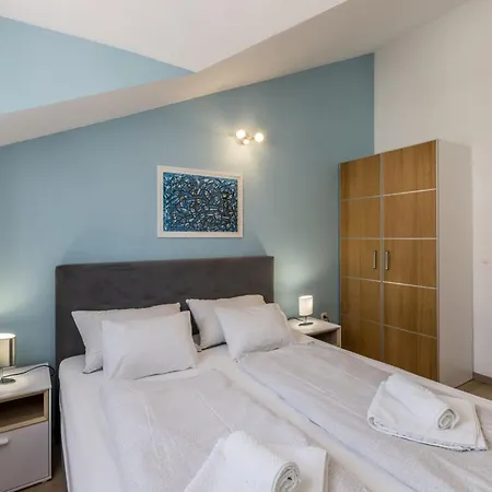 One Bedroom With Terrace A1