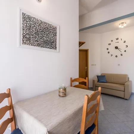 Apartment One Bedroom With Terrace A1